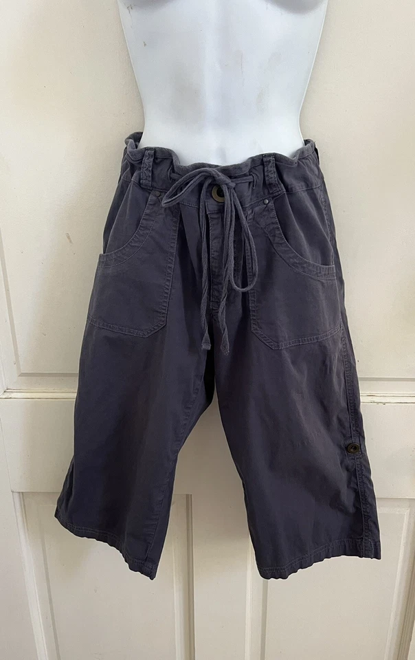 FRESH PRODUCE Navy Blue Cotton Drawstring Rolled Hem Cargo Shorts Sz XS - Image 3 of 4