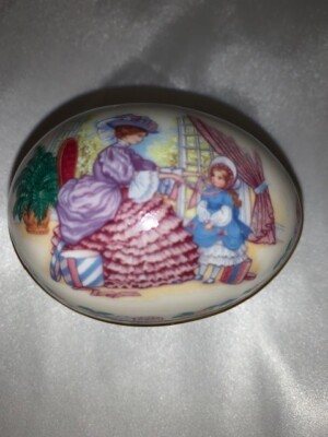 Lenox Limited Edition Collectible Porcelain Egg Her First Easter Bonnet 1988 