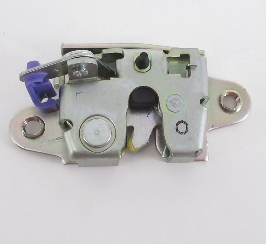 Genuine OEM Toyota 65790-04050 Driver LH Tailgate Lock Assembly