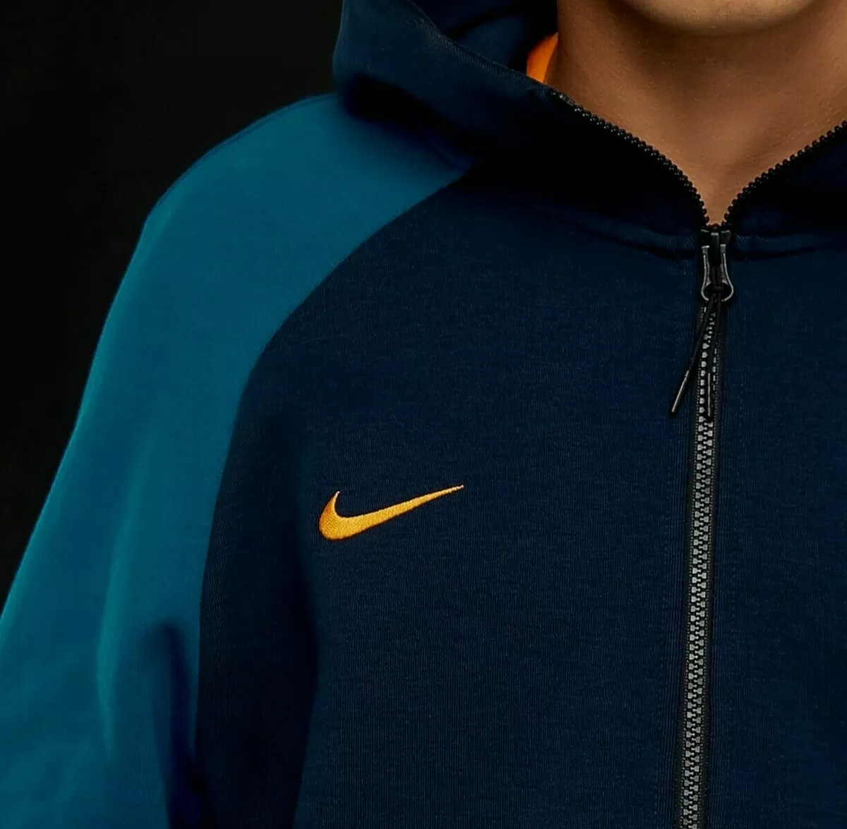 Nike Atletico Madrid Tech Fleece Hoodie Men's UK M - AH5197 453 image 3