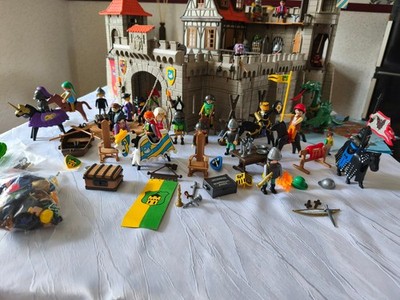 Große Ritterburg Playmobil 3666 mit ganz ganz viel extra Zubehör