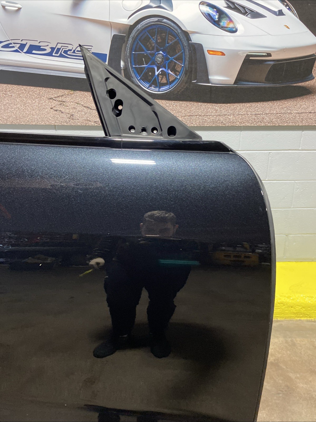 2017-2024 Maserati Levante Front Right Side Door Shell NERO RIBELLE OEM *NOTE*