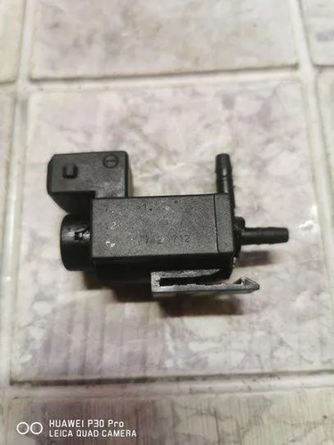 BMW 5 E39 Vakuumventil 1742712 3.00 Diesel 135kw 2000 21031528