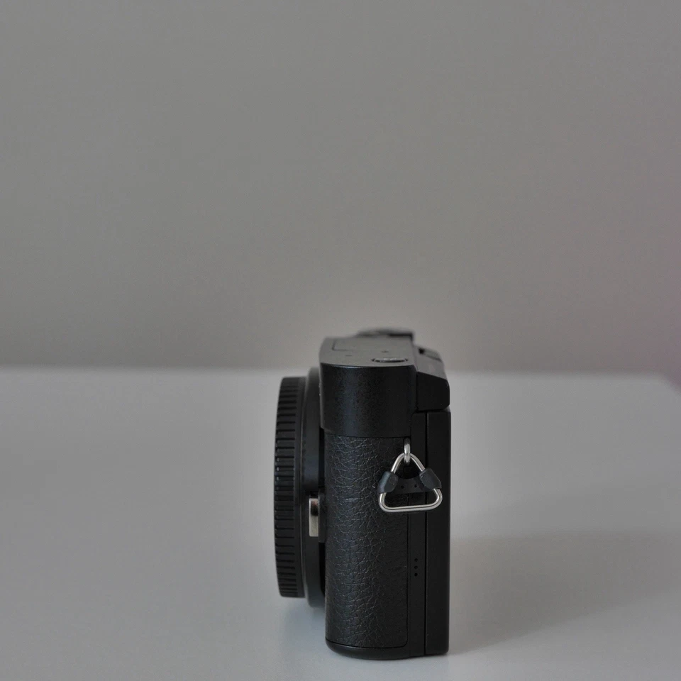 Panasonic LUMIX DC-GX880 (GF10) 16MP Body - Excellent Cond (Shutter Count 407), photo 3 of 5