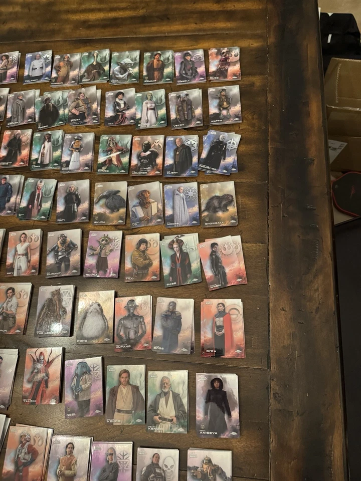 JUEGO COMPLETO TOPPS STAR WARS CROMADO 2025 1-200 Foto 3 de 4