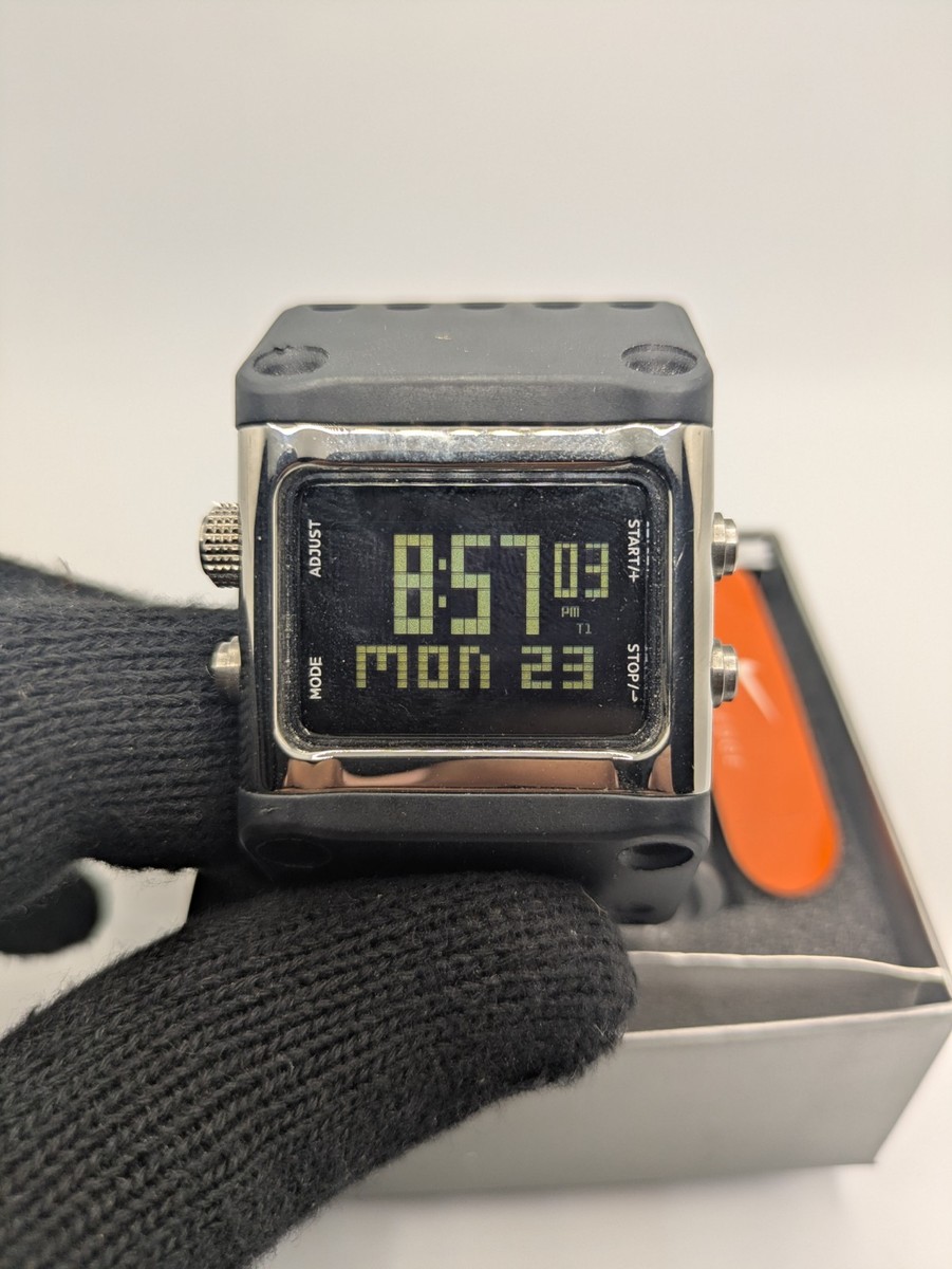 NIKE SLEDGE WC0040 DIGITAL WATCH | eBay