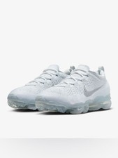 Men  s Nike Air VaporMax 2023 Flyknit 11.5 Athletic Shoes