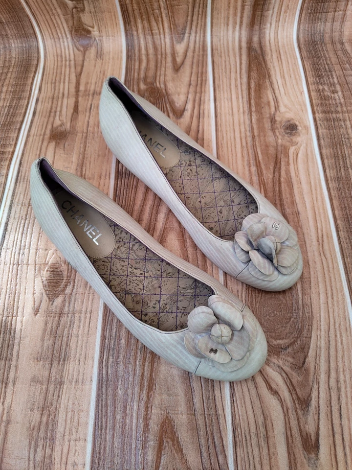 Bailarina plana Chanel de cuero a rayas cambón con lazo UE 36,5 EE. UU. 6 Foto 2 de 4