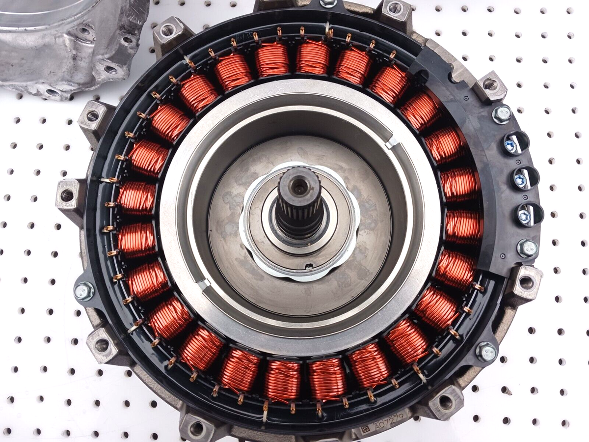 RE7R01H JR710E JR711 X968E HYBRID TRANSMISSION GENERATOR OEM