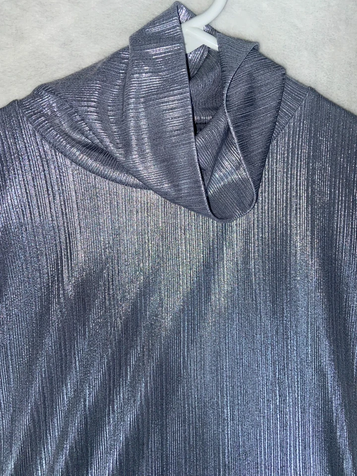 Camisa Kate Spade New York Plateada Metálica Elastizada Mezcla de Poli Cuello Alto Medio Foto 3 de 4