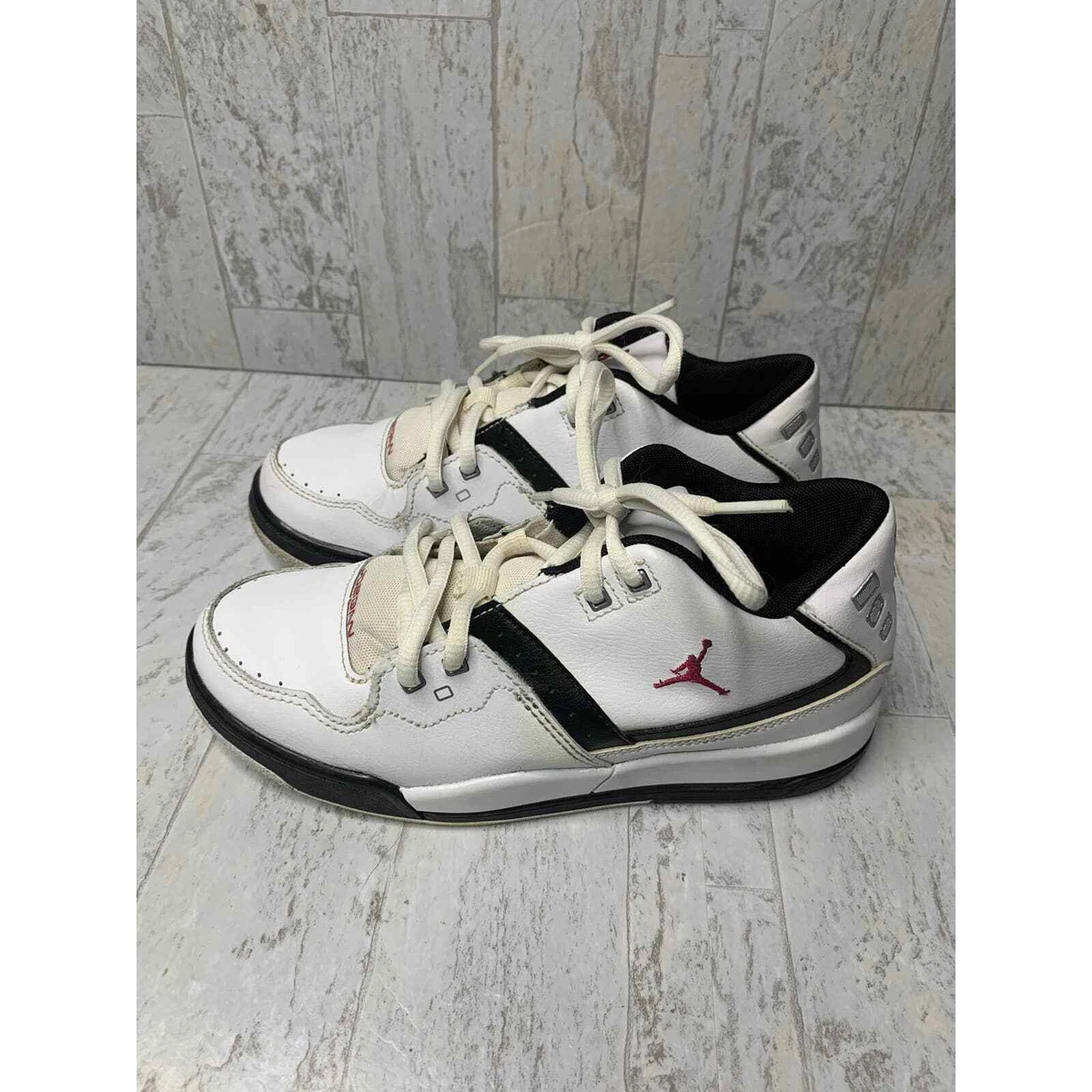 jordan flight low cut