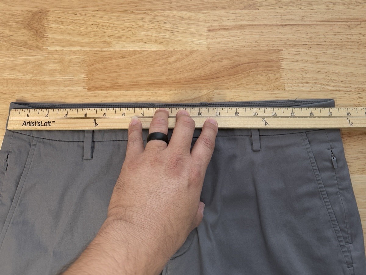 Bird Dogs Performance Casual Pants Men’s Tagged 34x34 Gray Chino Actual (34x32)