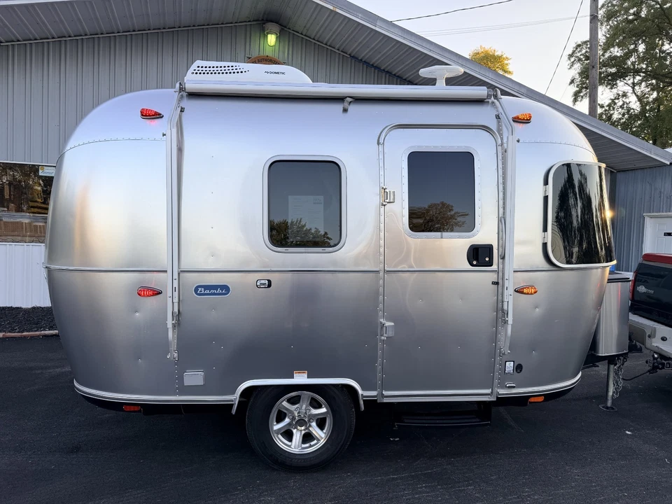 2024 Airstream Bambi 16RB | 30% OFF MSRP | Brand New + 2YR Warranty | MSRP $63K - Image 2 of 4