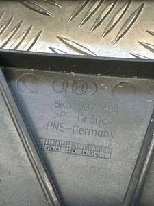 AUDI A4 8K2, B8 Stoßstangenhalter hinten rechts 8K5807454 1.97 Diesel 33147000