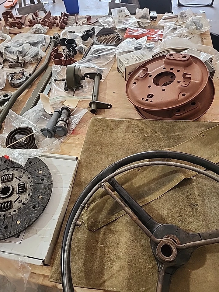 大量零件 批量 来自拆卸的 CJ2A Willys Jeep 和 WW2 MB 重建和全新 — 第 3/4 张图片