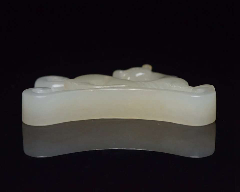 Certified Natural Hetian Jade Hand-carved Exquisite Dragon Statue120117 - Image 4 of 4