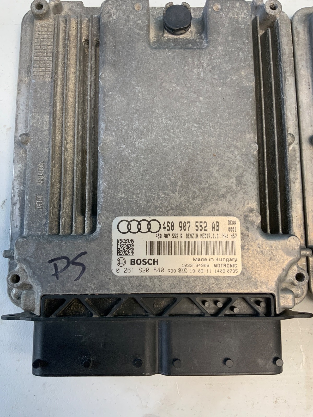 2020 Audi R8 OEM ECU Driver and Passenger Side 4S0 907 552 AB