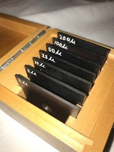 Melles Griot Precision Pinhole set of 7 elements w/ Case