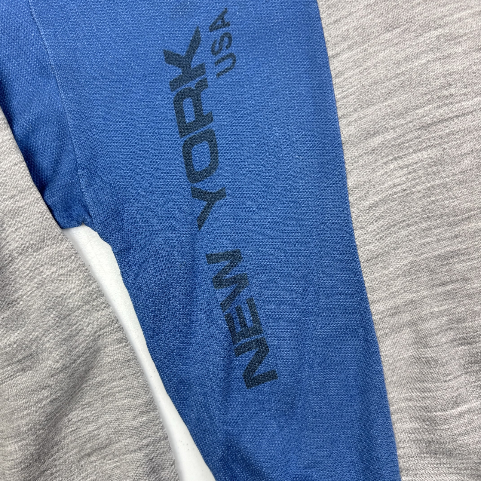 Vintage 80's New York USA Crew Neck Sweatshirt Medium Blue Grey image 4