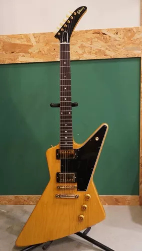 Gibson Custom Shop 1958 Korina Explorer Reissue VOS Black Pickguard Natural 2022