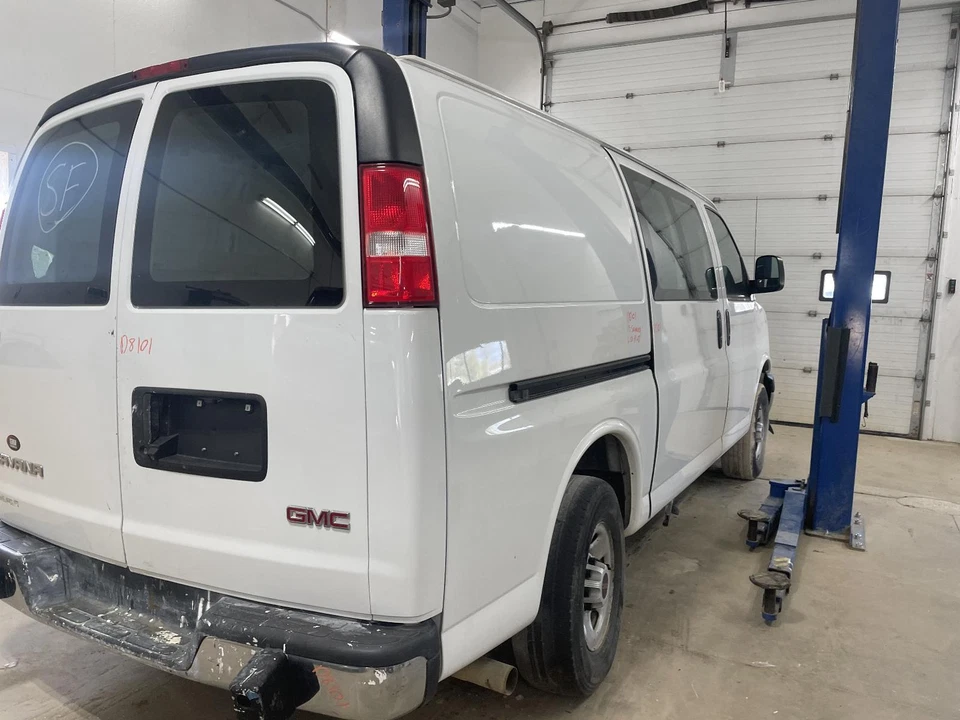 Medidor de velocímetro usado serve: 2019 Gmc Savana 2500 van cluster ID 84192182 grau - Imagem 4 de 4