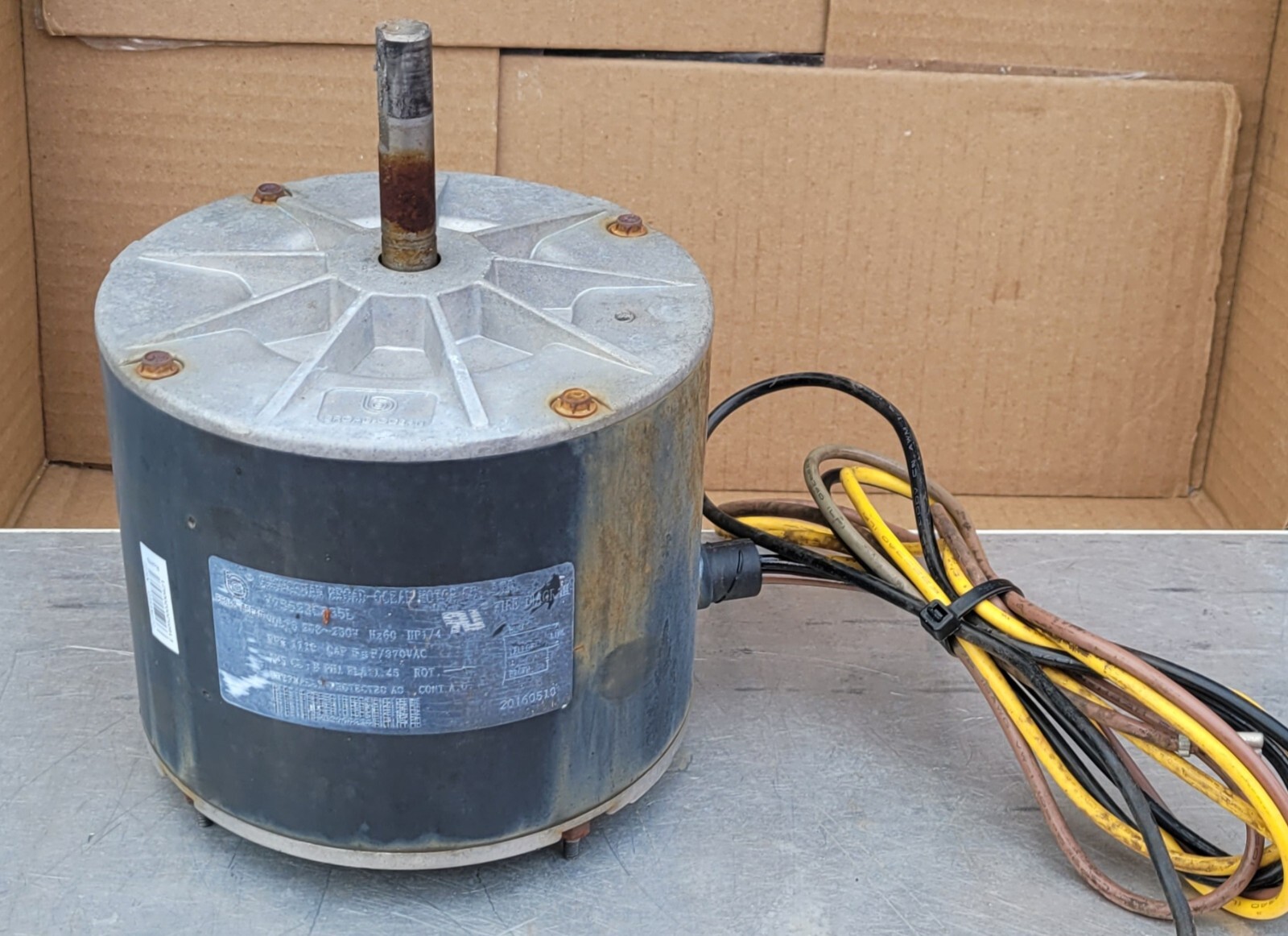 Zhongshan BroadOcean Motor Co. Condenser Fan Motor Y7S623C835L