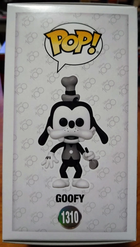 Goofy Disney 100th #1310 Pop Vinyl Target Exclusivo Foto 4 de 4