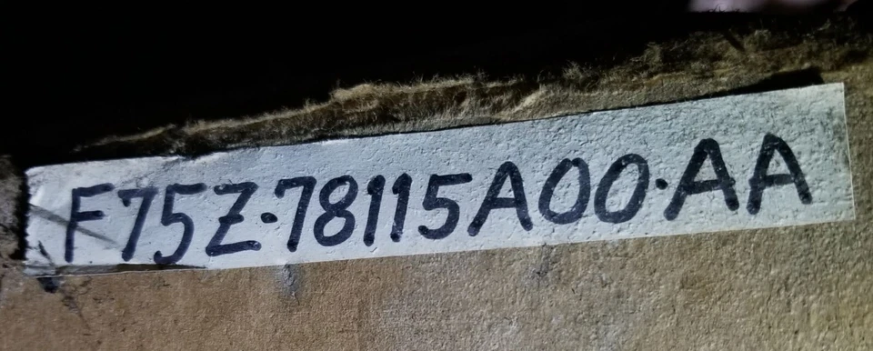 Cubo de almacenamiento organizador de carga Lincoln Navigator 1998-2002 OEM F85Z78115A00AA Foto 2 de 4