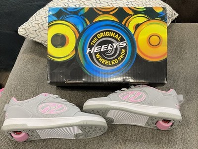 HEELYS Kids Skate Shoes Gray Pink Girls Youth Size 3 Sneakers Wheels