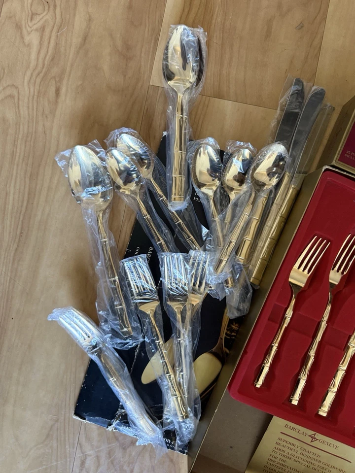 Juego de cubiertos Barclay Geneve Golden Crown Royal 25 piezas Foto 2 de 4