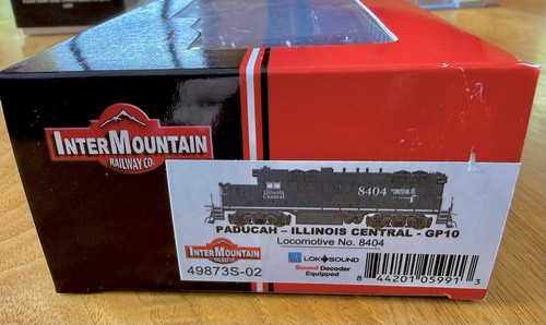 Escala HO InterMountain Illinois Central #8404 Paducah reconstruido GP10 DCC/sonido/nuevo en caja | Condition: New