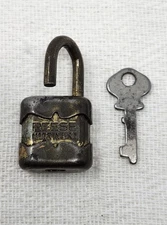 Vintage Miniature Reese Small Padlock Lock With Key