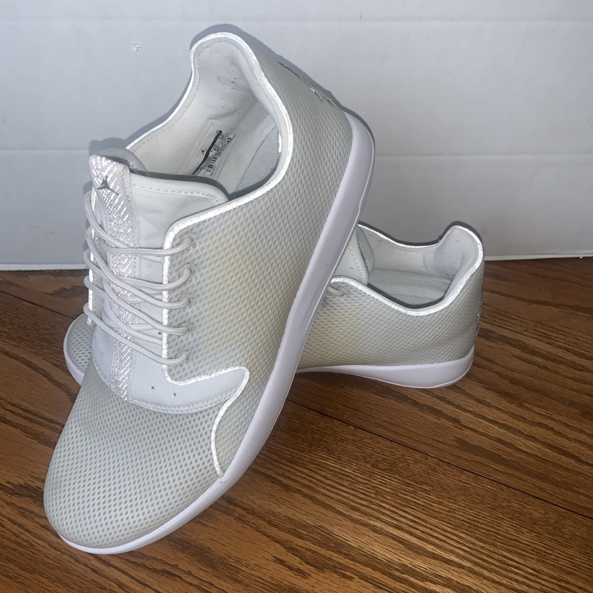 Size 10 Jordan Eclipse White 724369-100