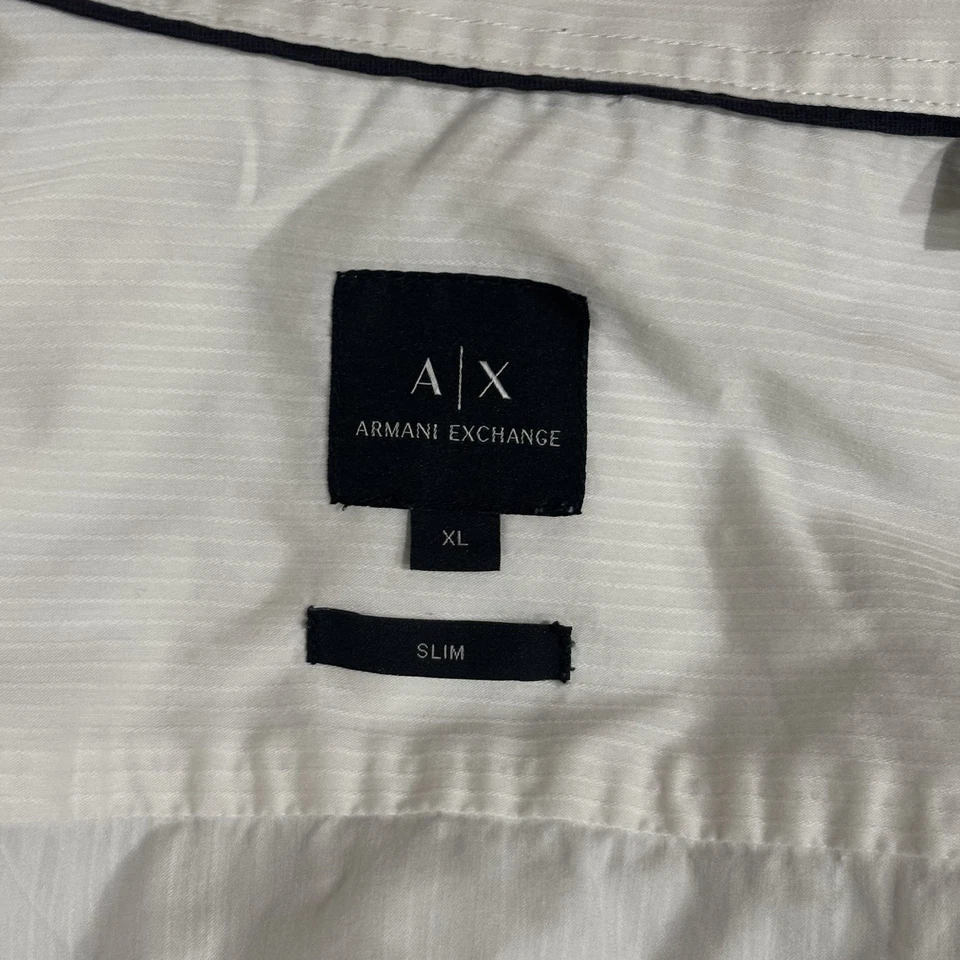 Camisa Armani Exchange botão de pressão tamanho XL slim fit branca manga longa - Imagem 4 de 4