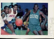 1993 Press Photo Sidney Kimble at Midnight Basketball League sponsored by Spurs
