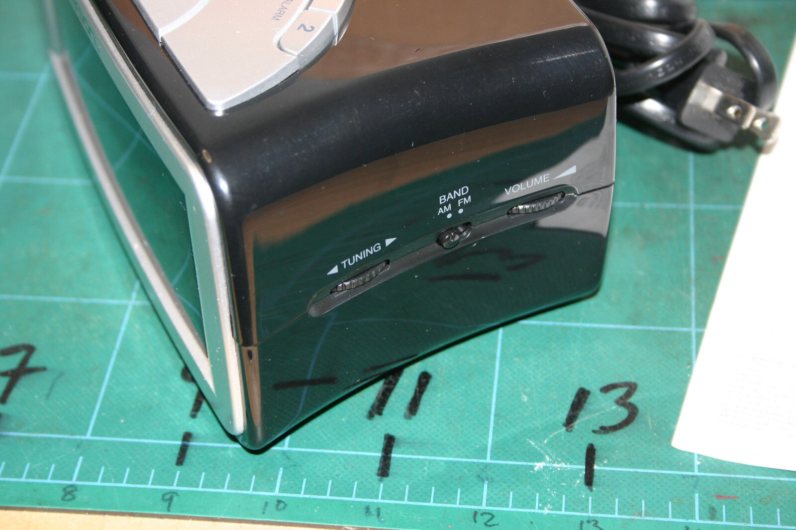 Emerson CKS9031 Smart Set Dual Alarm Clock AM/FM Radio used eBay