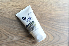 1 x 50ml Dove Intensive Repair Express Treatment Conditioner - travel size