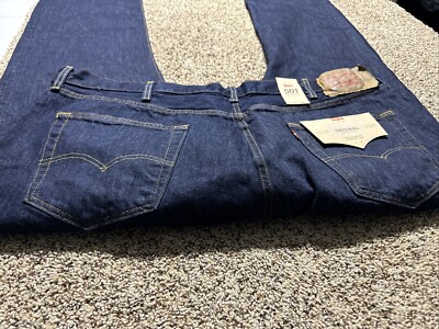 NWT LEVI'S 501 STRAIGHT BUTTON FLY DESIGNER MEN'S JEANS SIZE 44X30