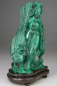 ANTIQUE CHINESE STATUE FIGURE KWANYIN LADY MALACHITE CARVED STAND - QING 19TH