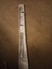 NEW 2022 MERCEDES A CLASS A200 FRONT PASSENGER SIDE WINDOW SEAL A1777258100