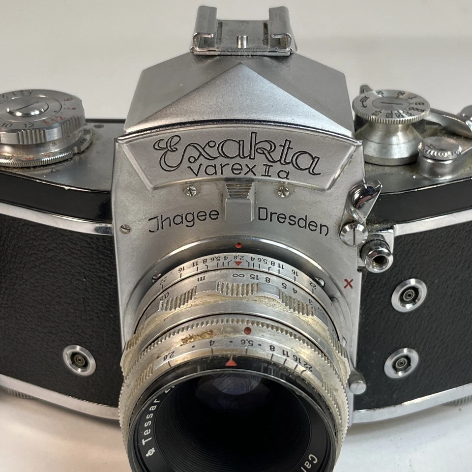 Cámara SLR Carl Zeiss Jena 50 mm EXAKTA Varex II A 35 mm lente probada funcionando BONITA Foto 3 de 4