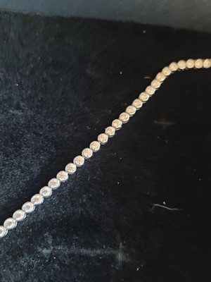 Tennis-Armband aus 925er Silber mit einer Länge von 19 cm