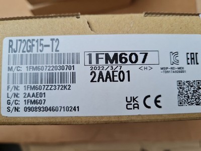 RJ72GF15-T2 New MITSUBISHI PLC UNIT Module RJ72GF15-T2