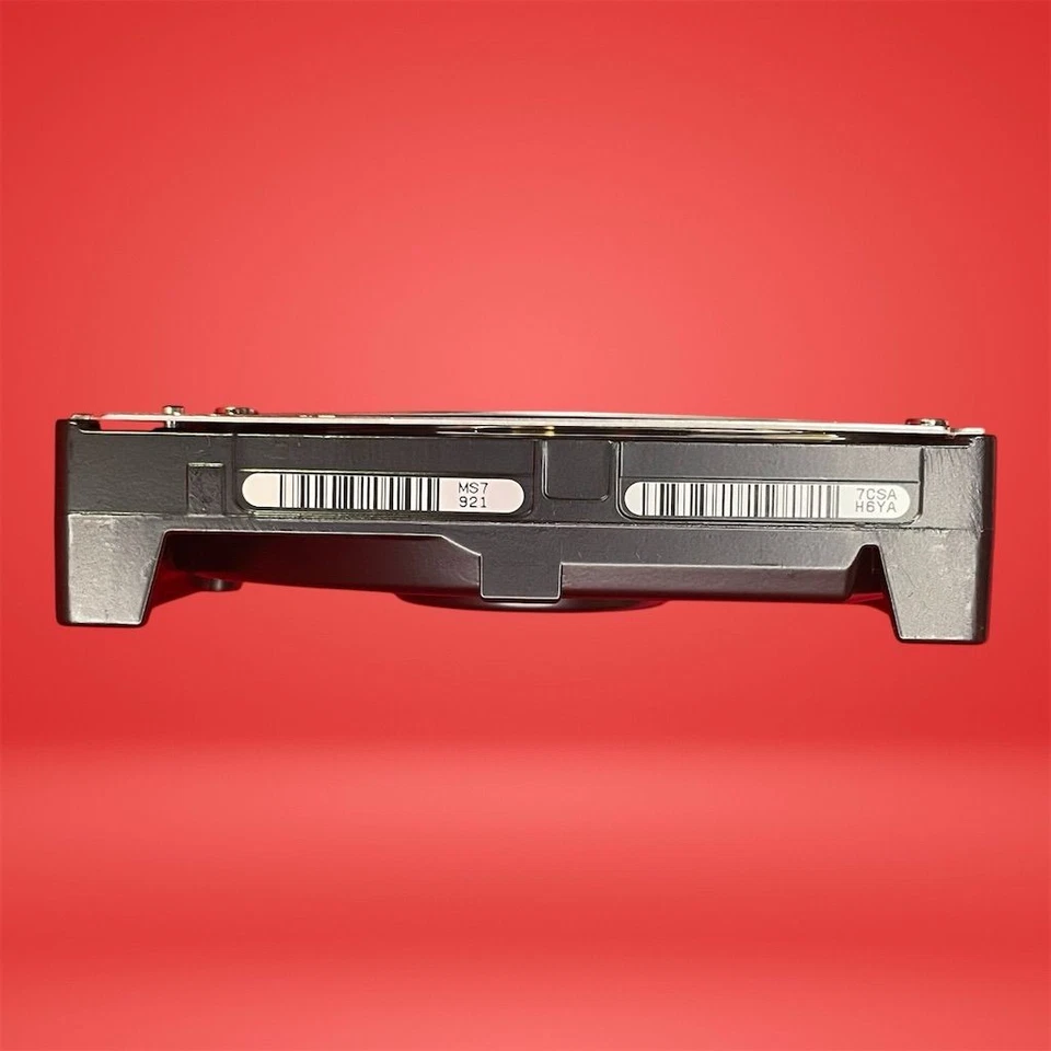 TOSHIBA HDWD130 SERIES 3TB 7200RPM 64MB SATA3 3.5" HDD HARD DRIVE DESKTOP - Image 3 of 4