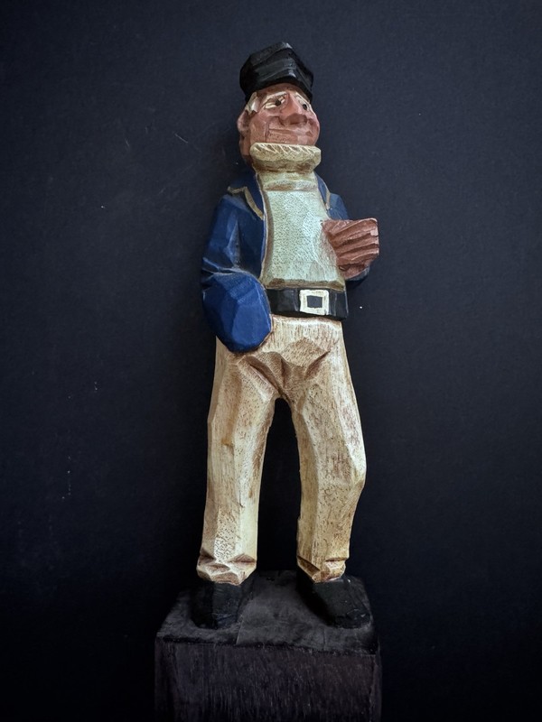 Vtg Hand Carved Wood Nautical Folk Seamen 11 1/2”