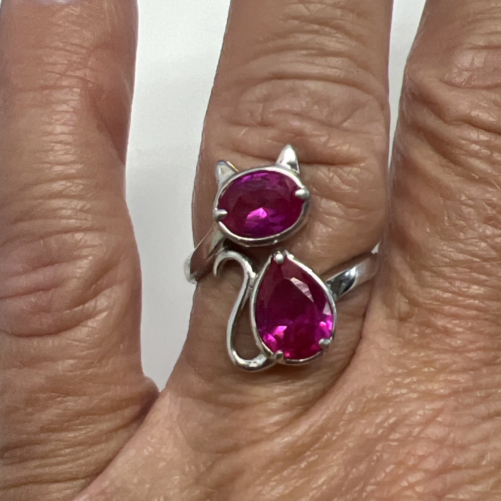 Sterling Silver Lab Created Ruby Cat Ring Size 8 … - image 1