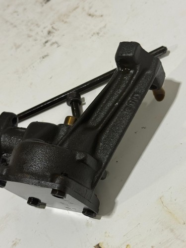 1996 Ford F150 F250 F350 351W 5.8L ENGINE OIL PUMP WITH DRIVE SHAFT AND BOLTS - Picture 8 of 8