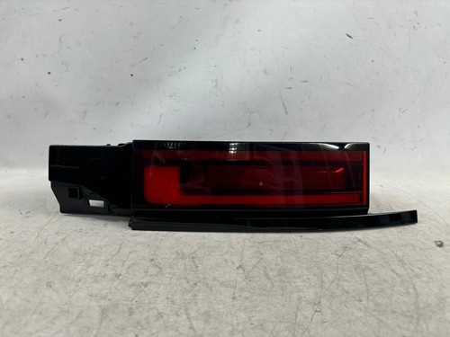 2023-2024 LAND ROVER RANGE ROVER SPORT L461 INNER TAILLIGHT OEM RIGHT SIDE LED - Picture 3 of 16
