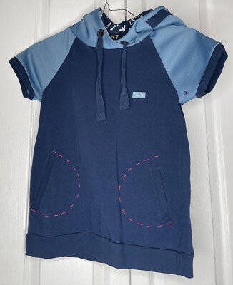 Original Emporio Armani EA7 Women s Train Velour Short W/ Hoodie Blue color