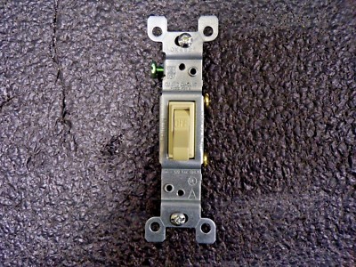 Wall Switch, Switch Type: 1-Pole, Switch Function: Maintained, Style: Toggle(TS)